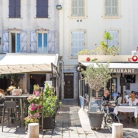 Appartement Authentique Situe En Plein Centre D'Antibes Esterno foto